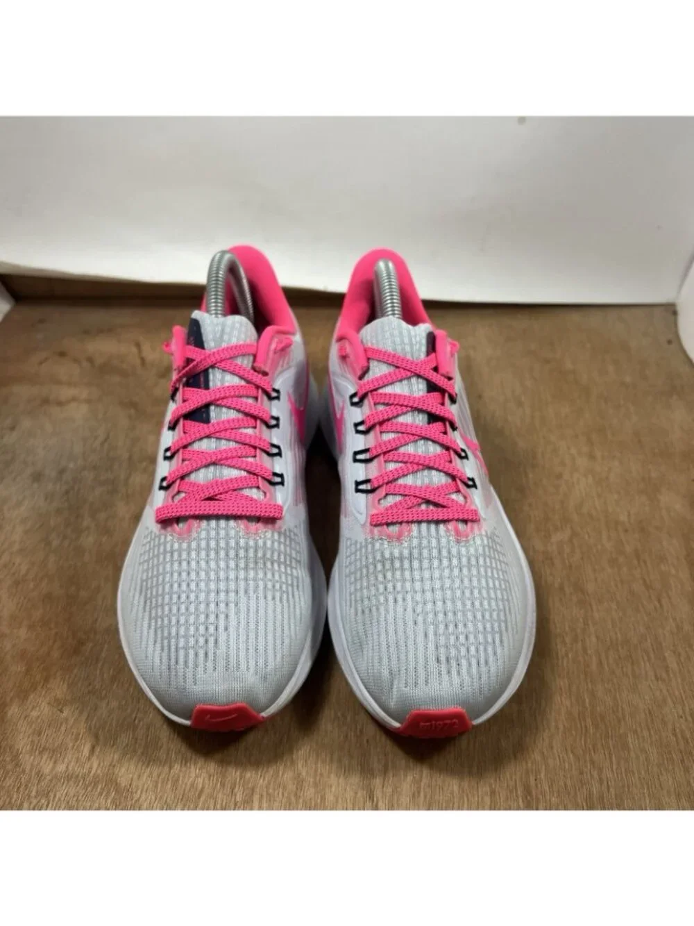 Nike please review